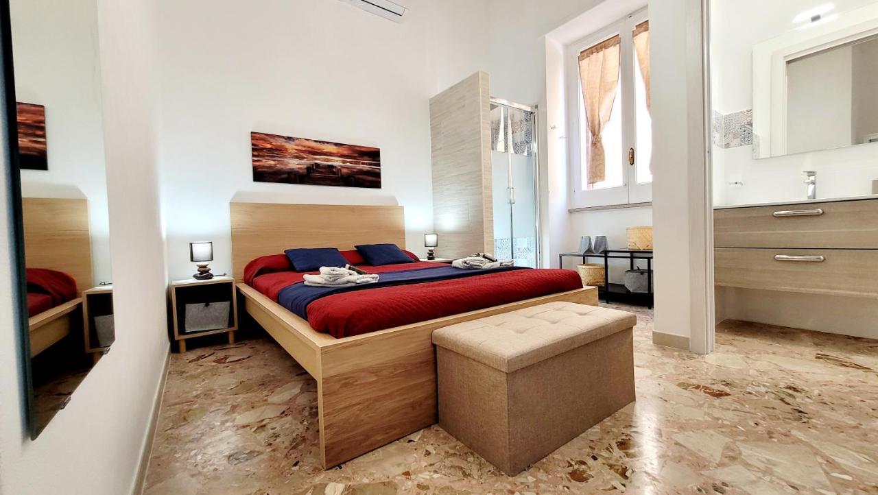 Zanzi 'S Charming Rooms อาโวลา ภายนอก รูปภาพ