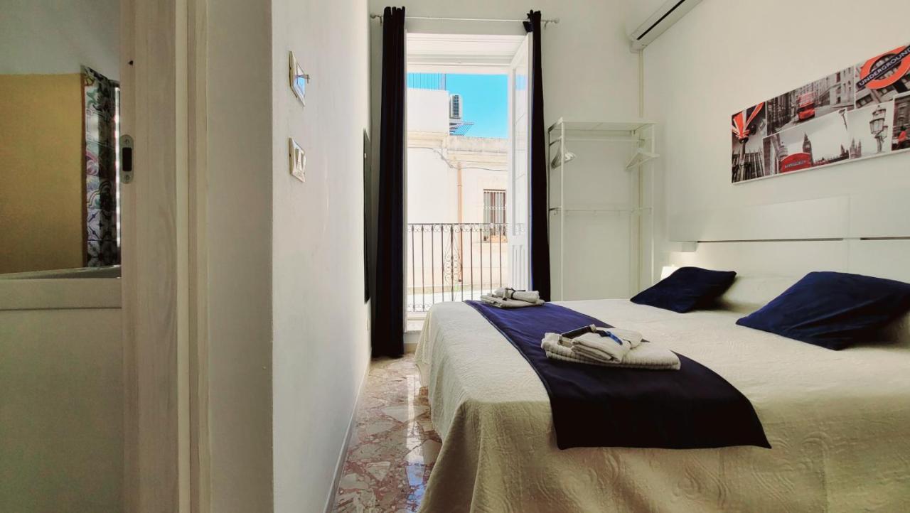 Zanzi 'S Charming Rooms อาโวลา ภายนอก รูปภาพ