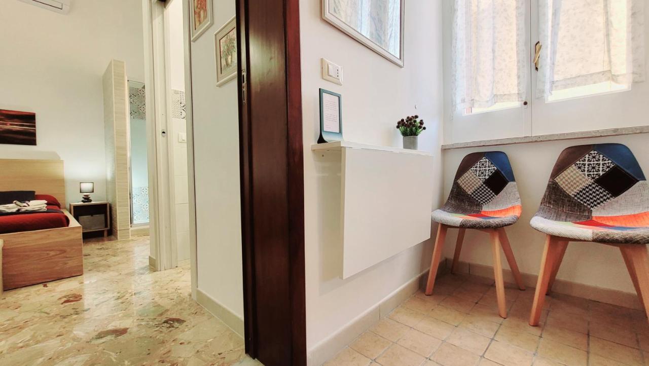 Zanzi 'S Charming Rooms อาโวลา ภายนอก รูปภาพ