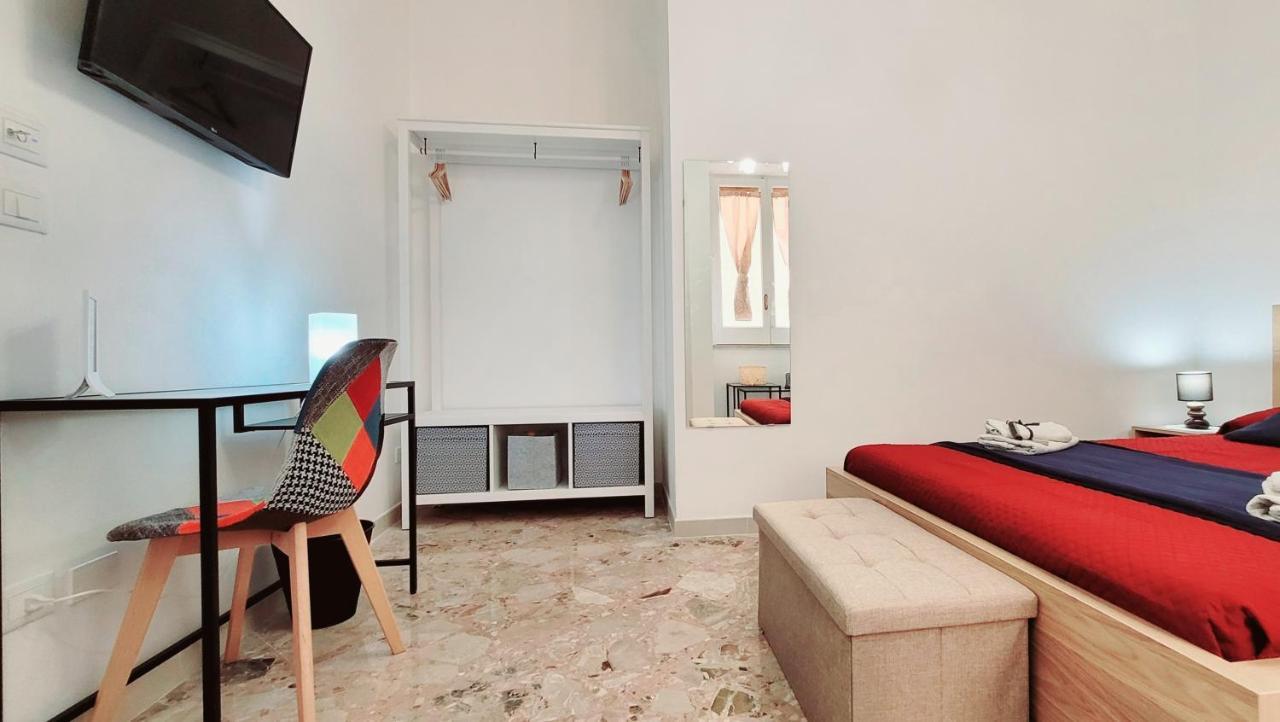 Zanzi 'S Charming Rooms อาโวลา ภายนอก รูปภาพ