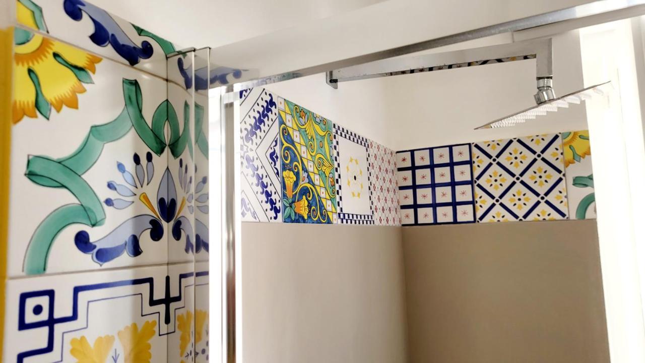 Zanzi 'S Charming Rooms อาโวลา ภายนอก รูปภาพ