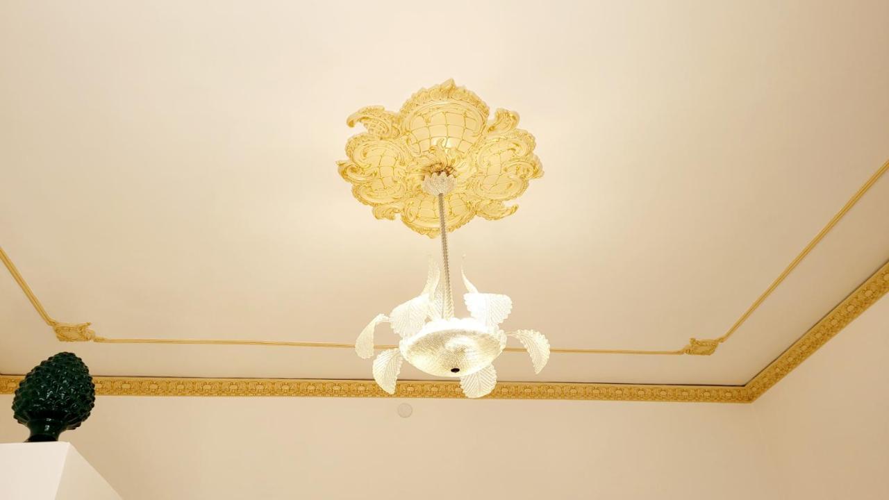 Zanzi 'S Charming Rooms อาโวลา ภายนอก รูปภาพ