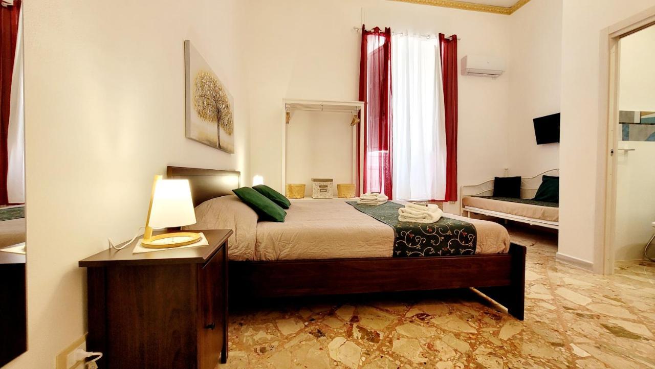 Zanzi 'S Charming Rooms อาโวลา ภายนอก รูปภาพ